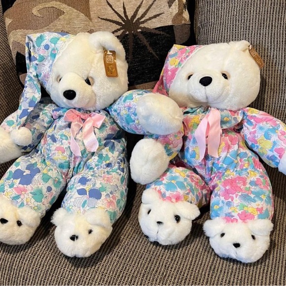 Fiesta 18" sleepy time bears... great for siblings, perfect condition. - Picture 2 of 10